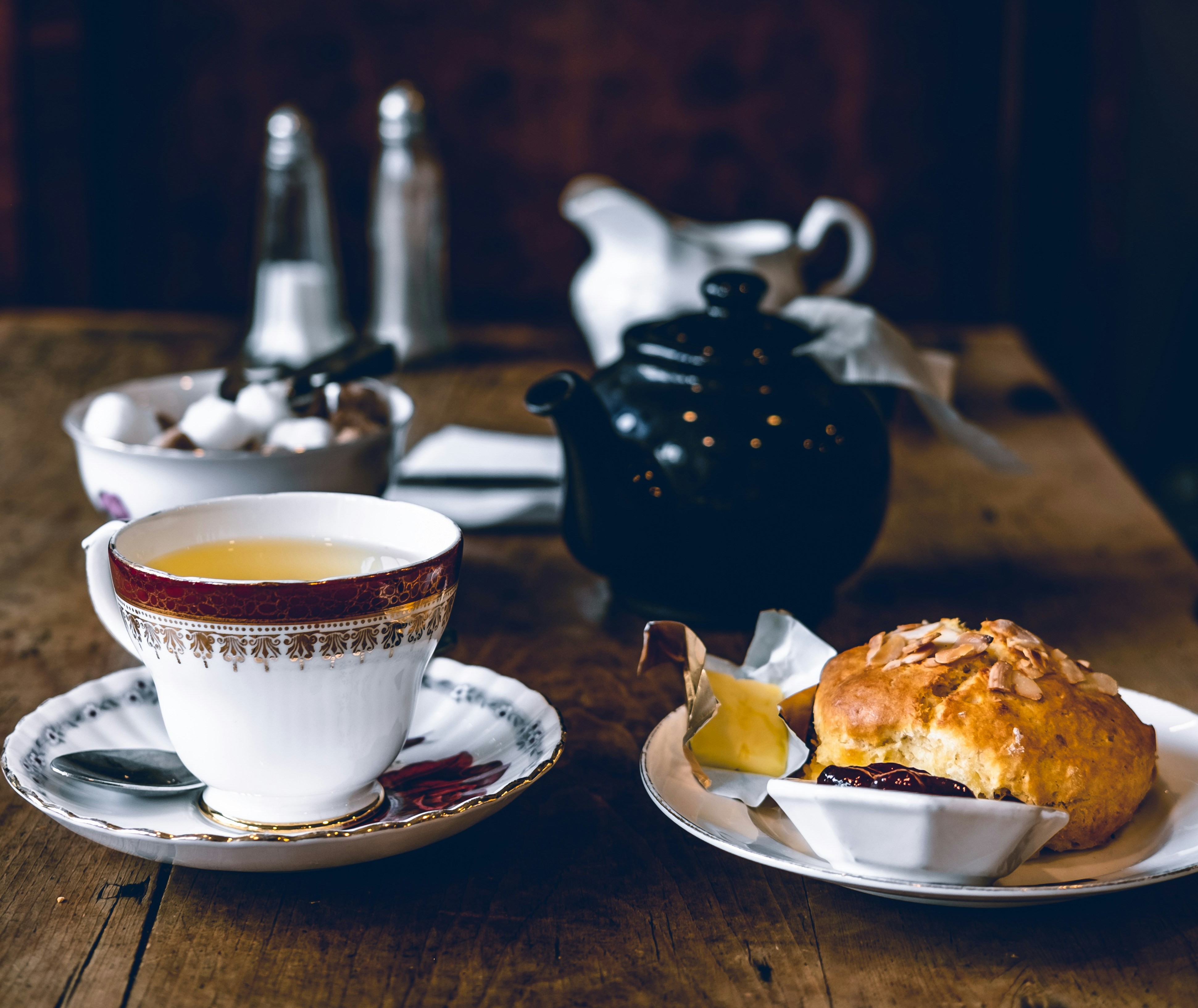 Tea and scones