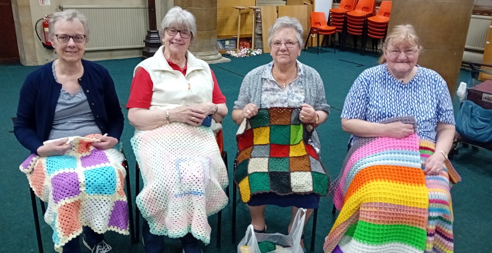 Crafts, Knit and Natter